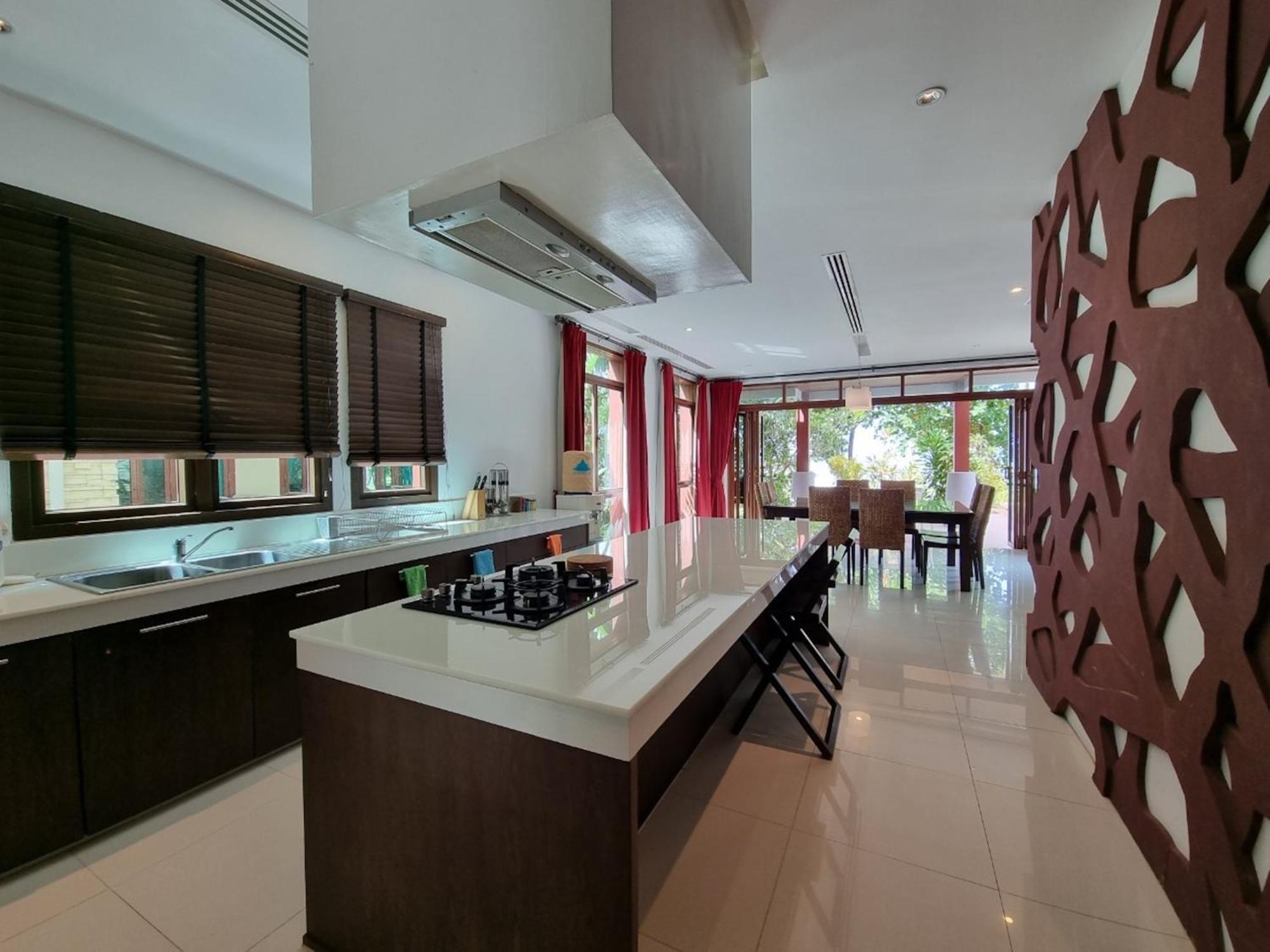 Amatapura Beachfront Villa 15, Sha Certified Ao Nam Mao Exteriör bild
