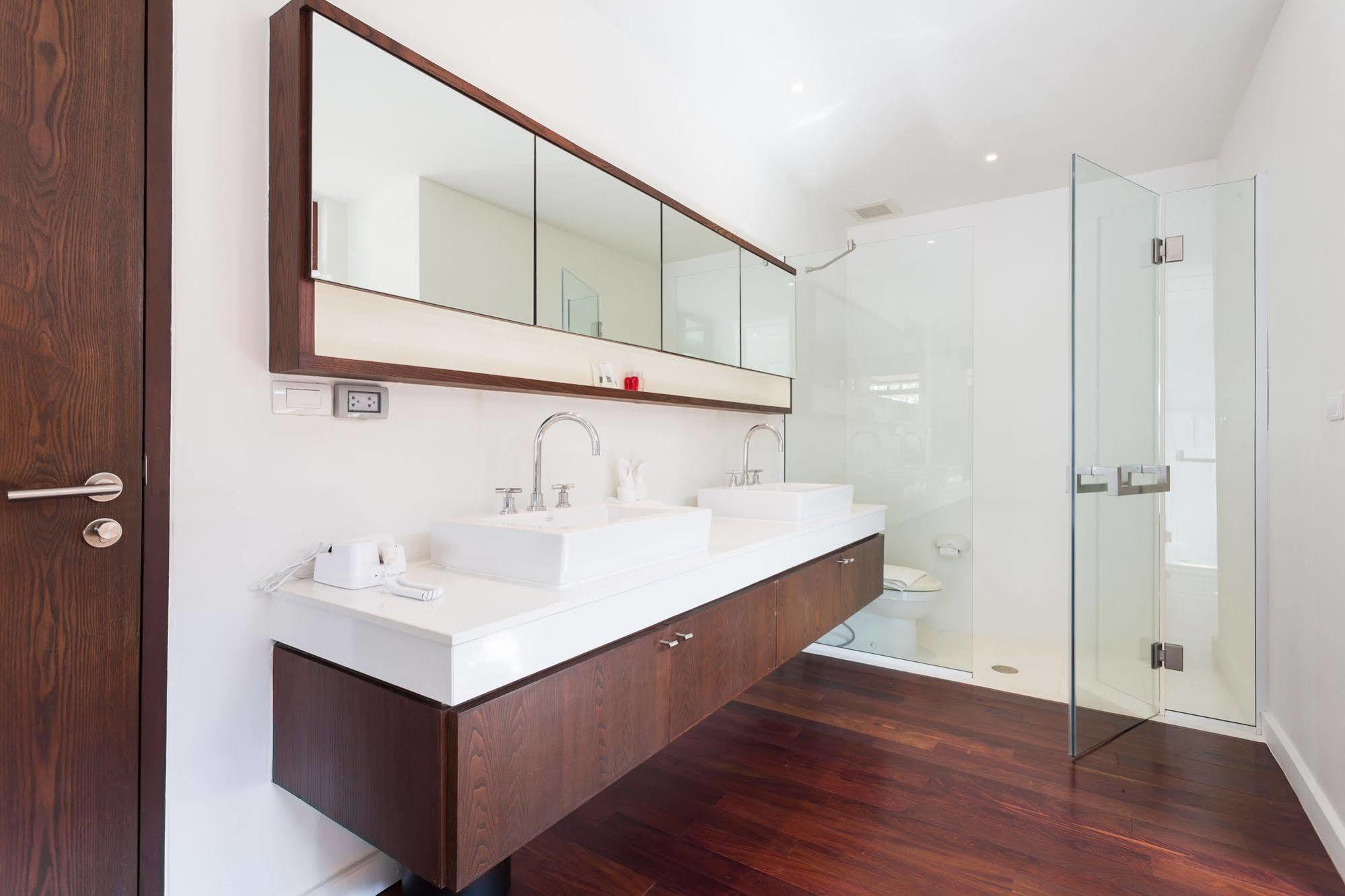 Amatapura Beachfront Villa 15, Sha Certified Ao Nam Mao Exteriör bild