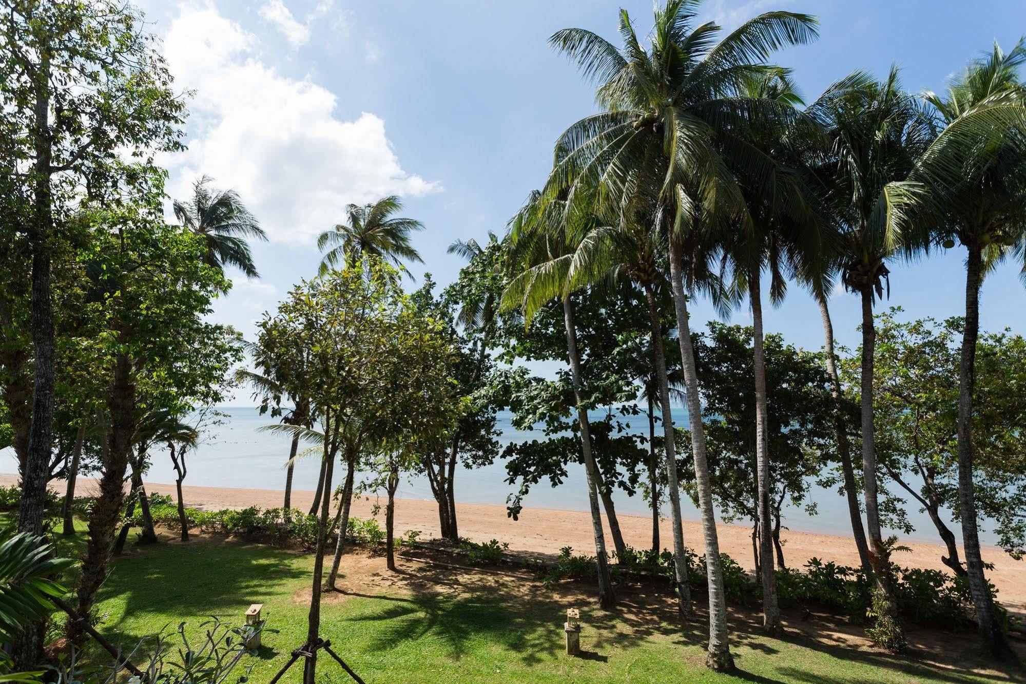 Amatapura Beachfront Villa 15, Sha Certified Ao Nam Mao Exteriör bild